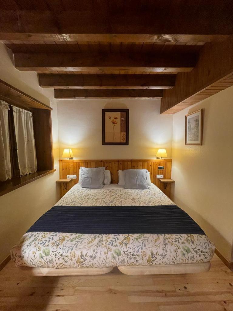 El Bouquet Hotel Pla de l'Ermita Ngoại thất bức ảnh